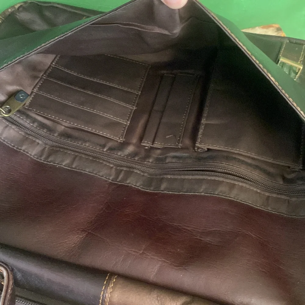 Samsonite excellent except
